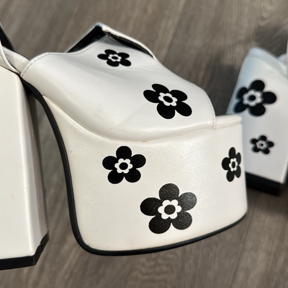 LAMODA Dancing Queen platform heels women’s sz 7 - Picture 7 of 14